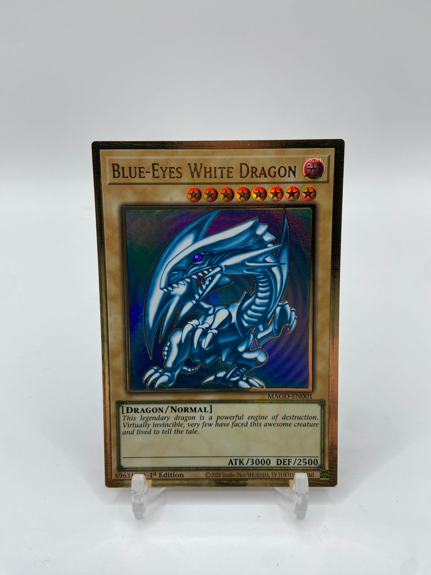Blue-Eyes White Dragon Gold Rare Maximum Gold Premium MAGO-EN001