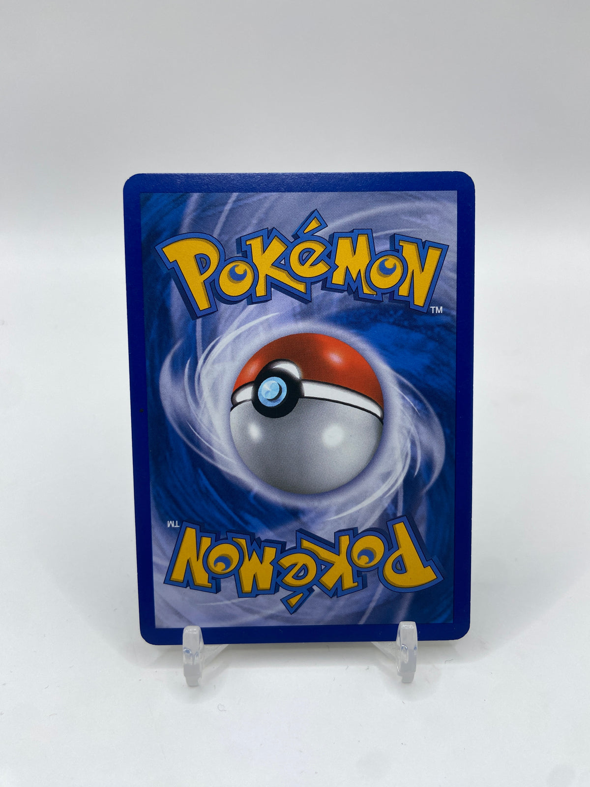 Sharpedo Reverse Holo Rare Triumphant 30/102