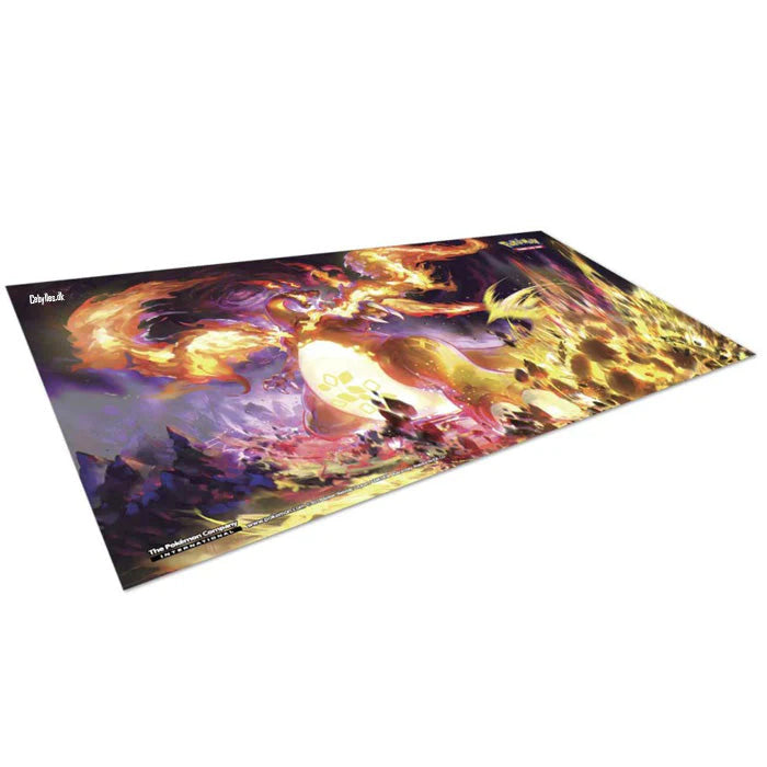 Charizard Playmat (Pokemon) Ultra Premium Collection