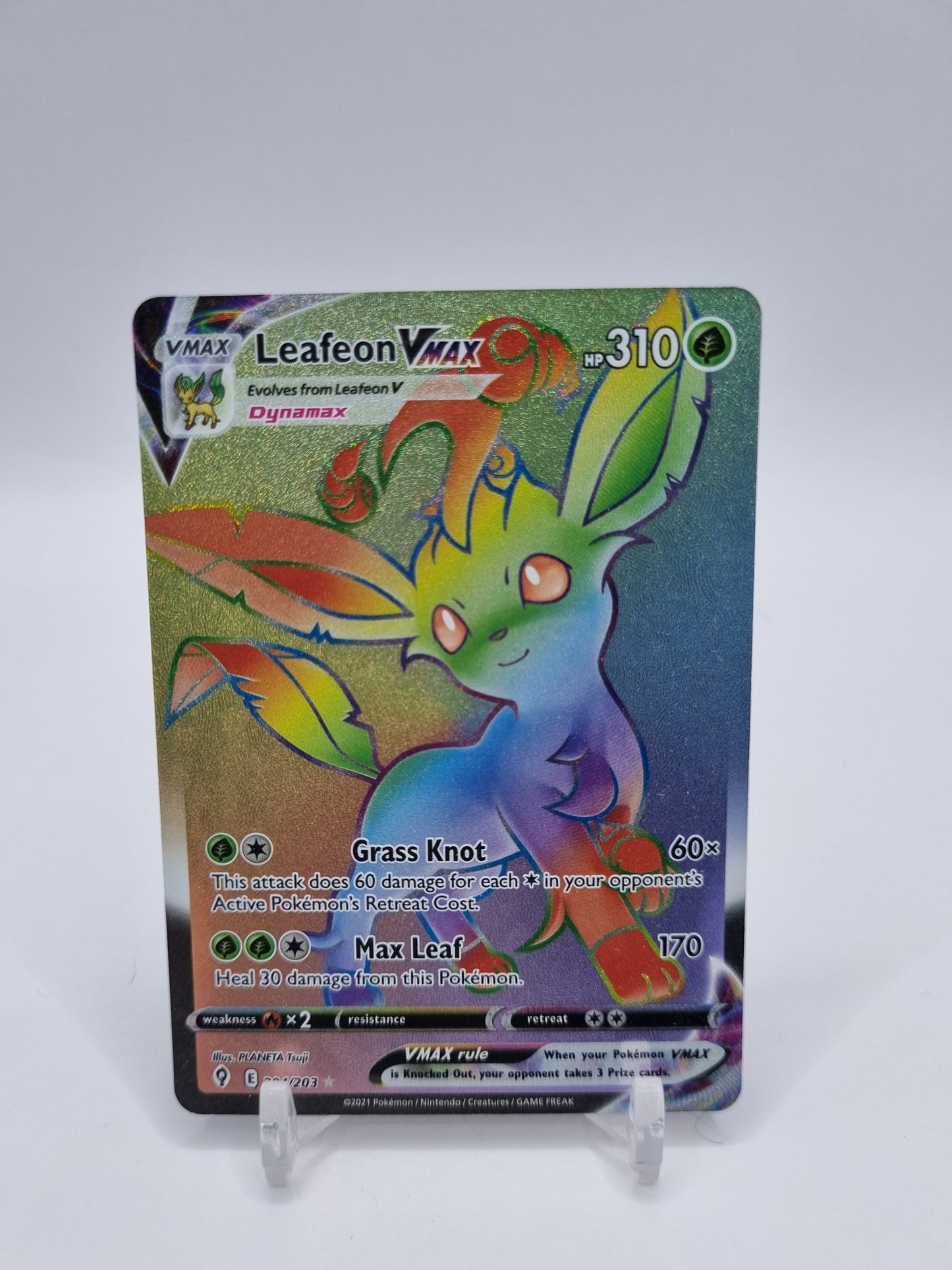 Leafeon Vmax Rainbow Secret Rare Evolving Skies 204/203