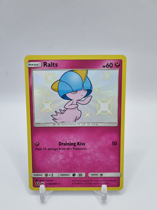 Ralts Shiny Hidden Fates SV34/SV94