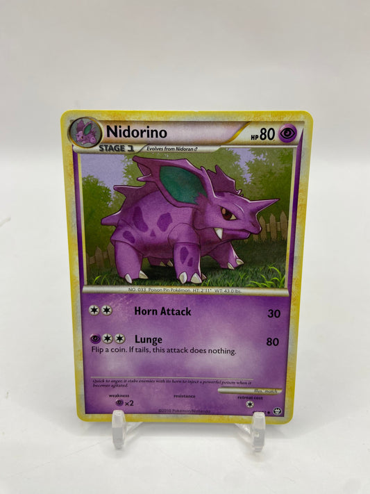 Nidorino HS Triumphant 46/102