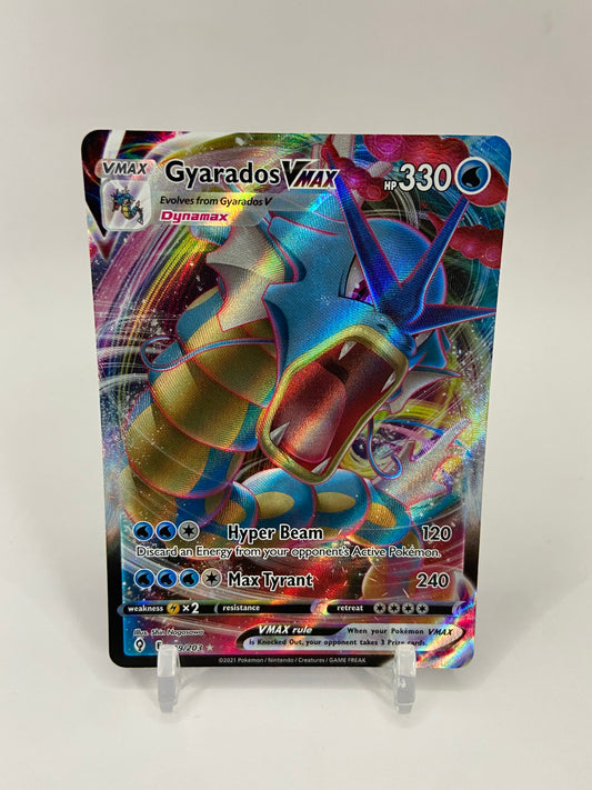 Gyarados Vmax Evolving Skies 029/203