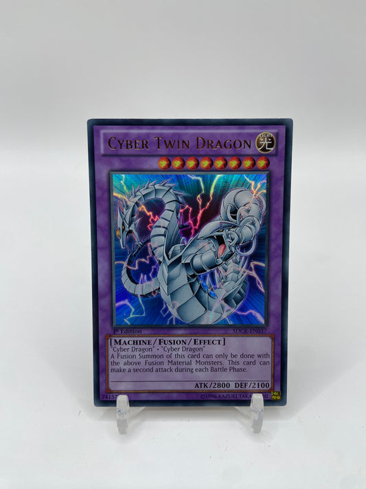Cyber Twin Dragon Ultra Rare Structure Deck: Cyber Dragon Revolution  SDCR-EN037