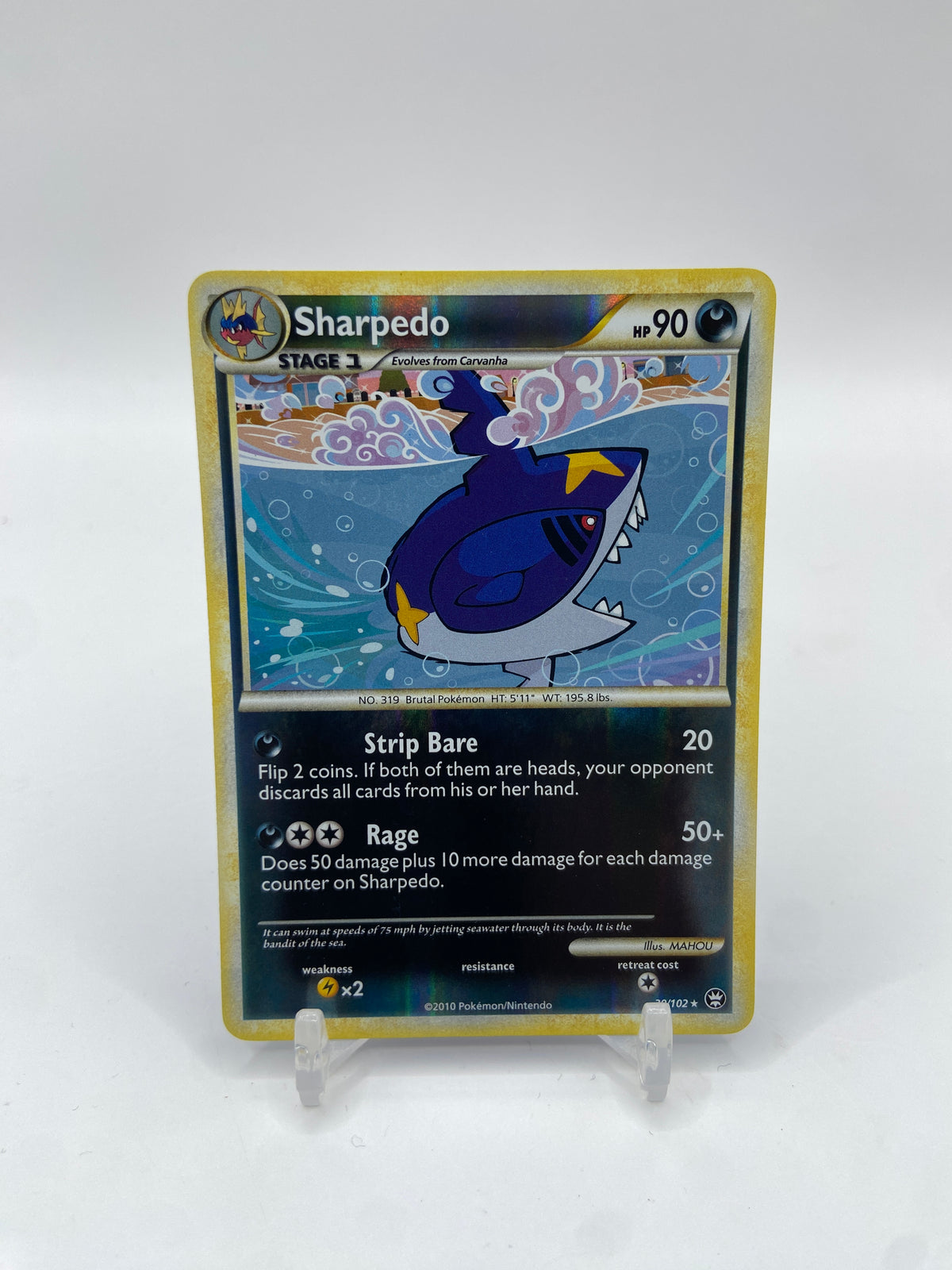 Sharpedo Reverse Holo Rare Triumphant 30/102