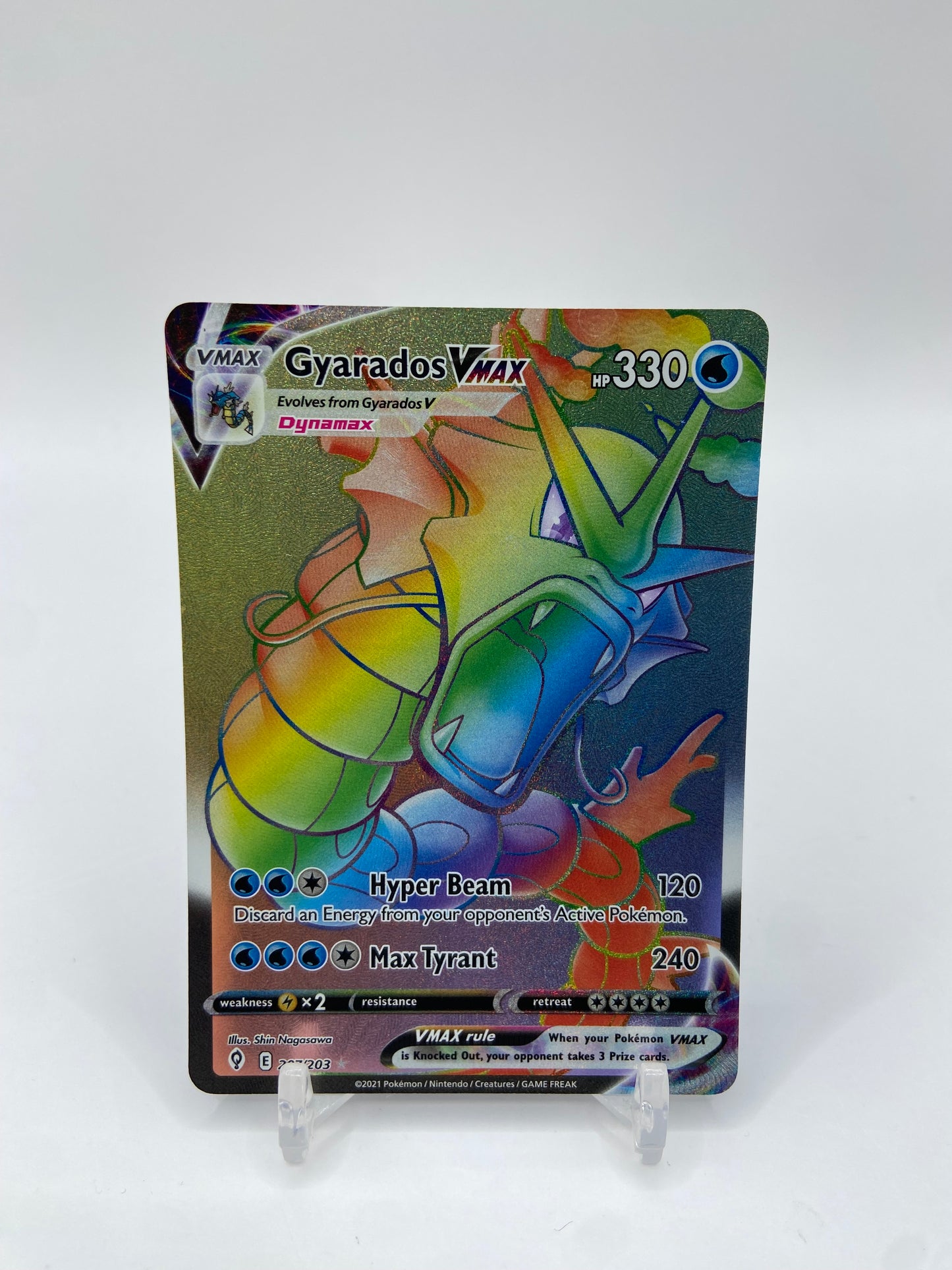Gyarados Vmax Rainbow Secret Rare Evolving Skies 207/203