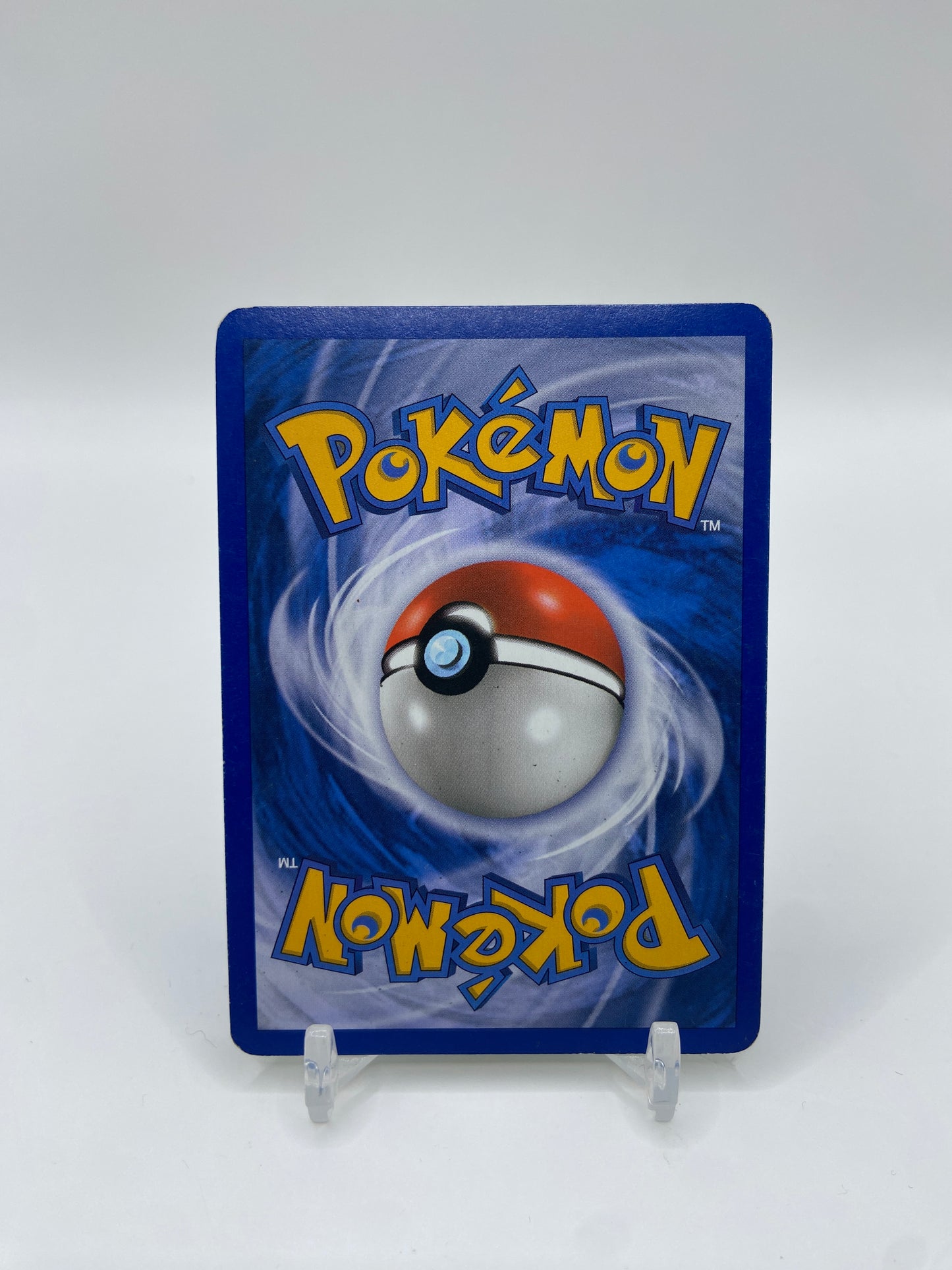 Azumarill Reverse Holo Rare Diamond and Pearl 18/130