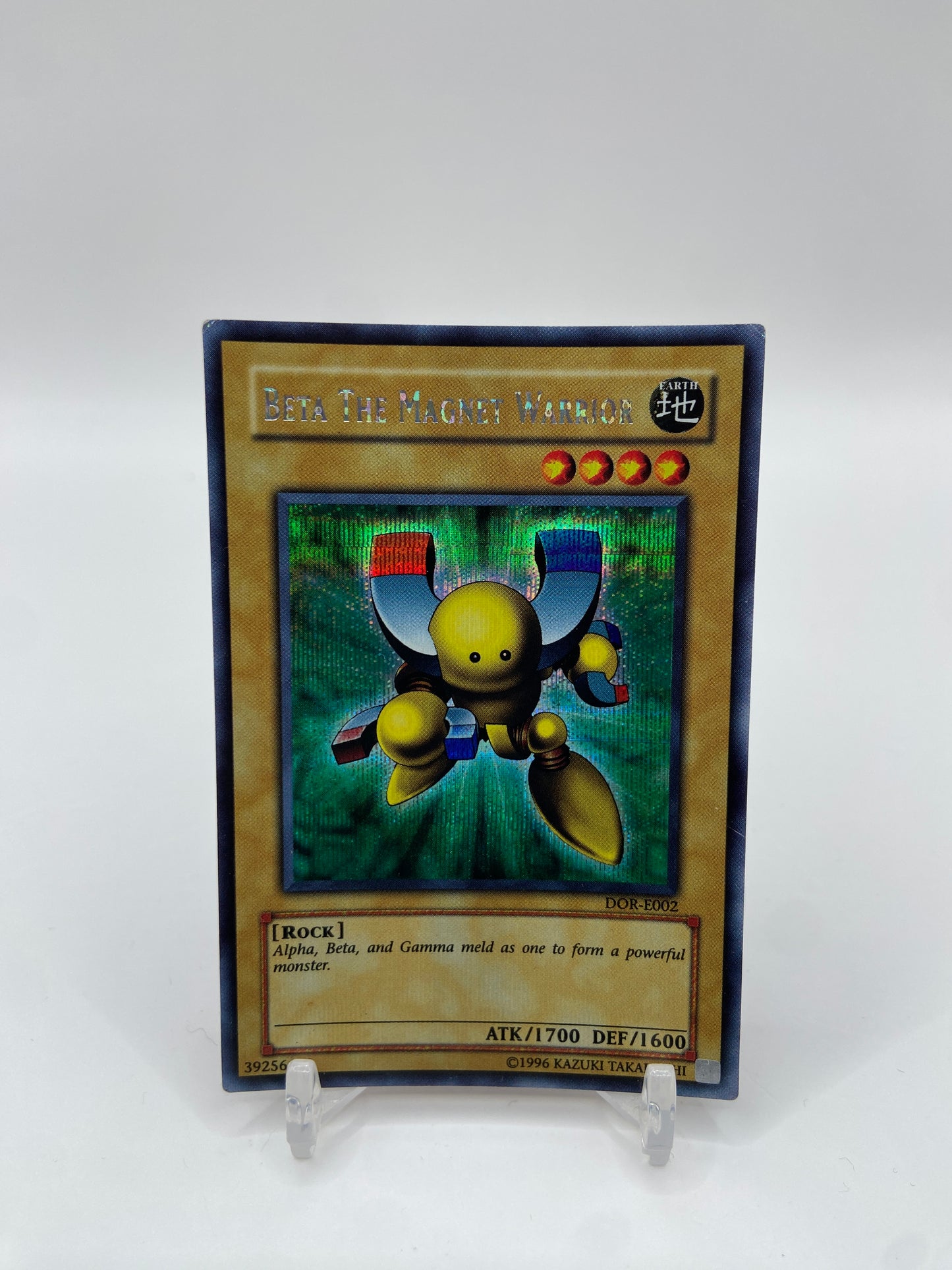 Beta the Magnet Warrior Secret Rare Duelist of the Roses  DOR-E002