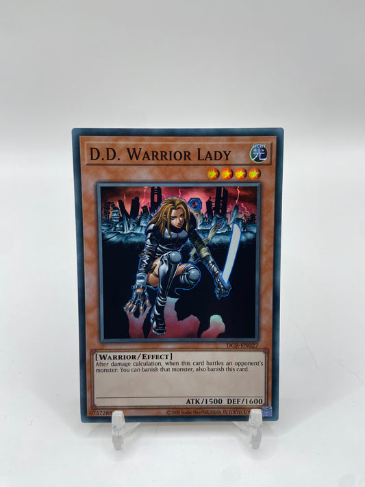 D.D. Warrior Lady Super Rare Dark Crisis (25th Anniversary Edition) DCR-EN027