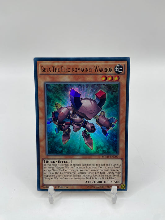 Beta The Electromagnet Warrior Super Rare Structure Deck: Yugi Muto  SDMY-EN002
