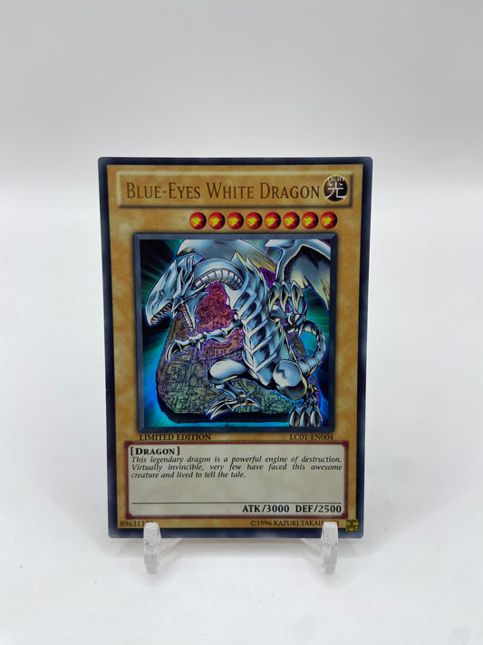 Blue-Eyes White Dragon Ultra Rare Legendary Collection 1 LC01-EN004