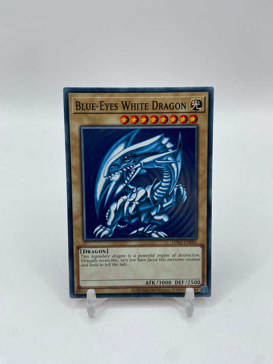 Blue-Eyes White Dragon (Version 2) Legendary Decks II LDK2-ENK01